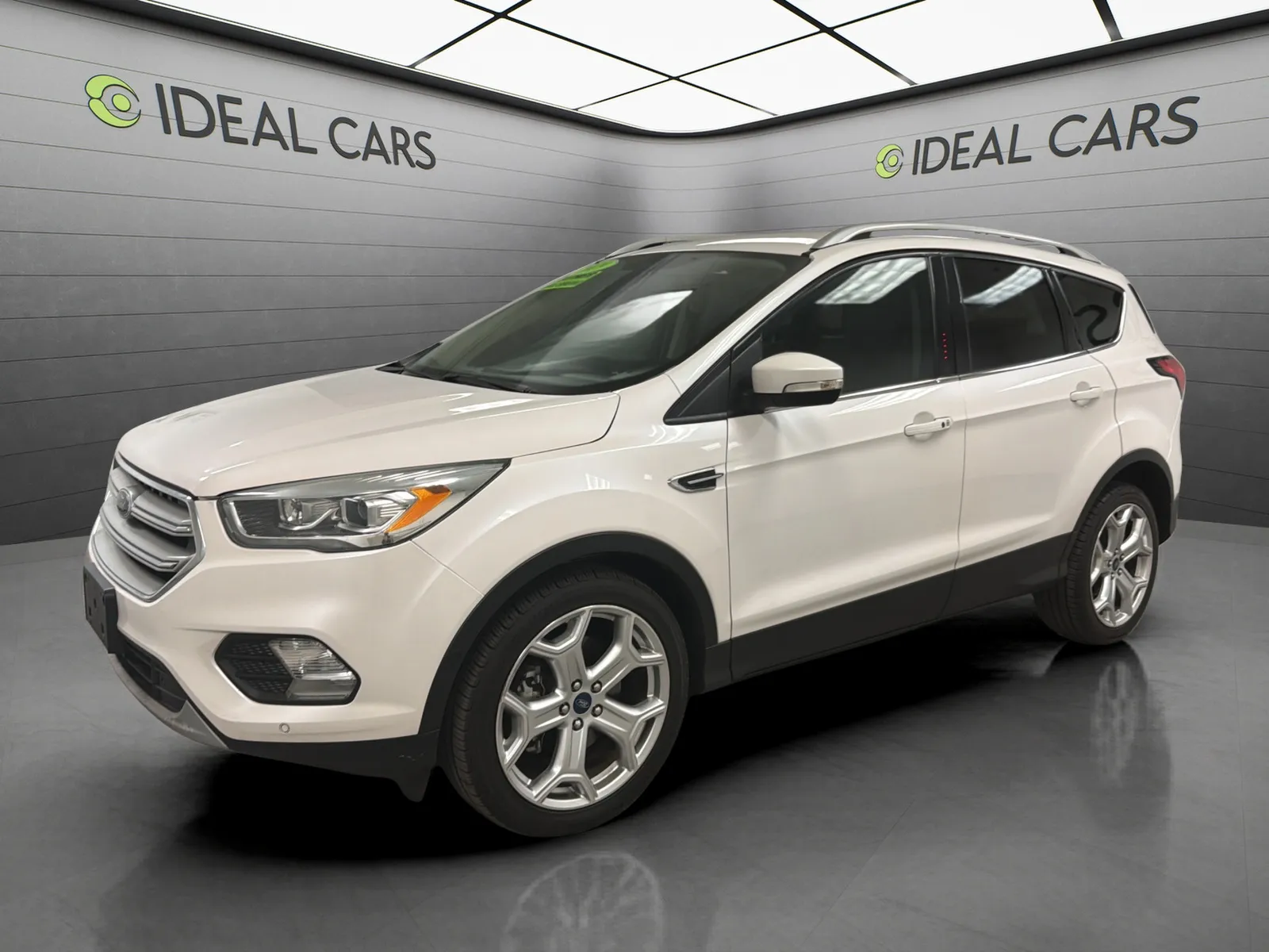 White 2019 Ford Escape Titanium for sale in Mesa, AZ