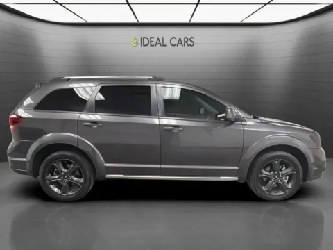 More photos of 2019 Dodge Journey Crossroad at Ideal Cars - at Crismon Rd., AZ