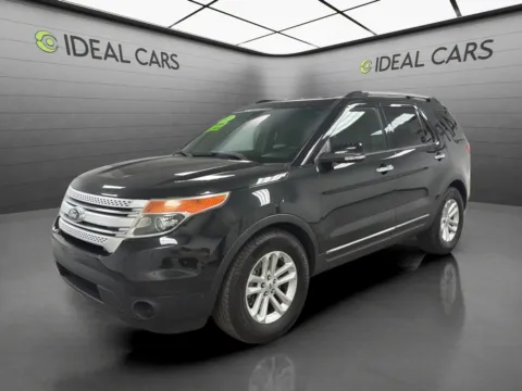 Black 2015 Ford Explorer XLT for sale in Mesa, AZ