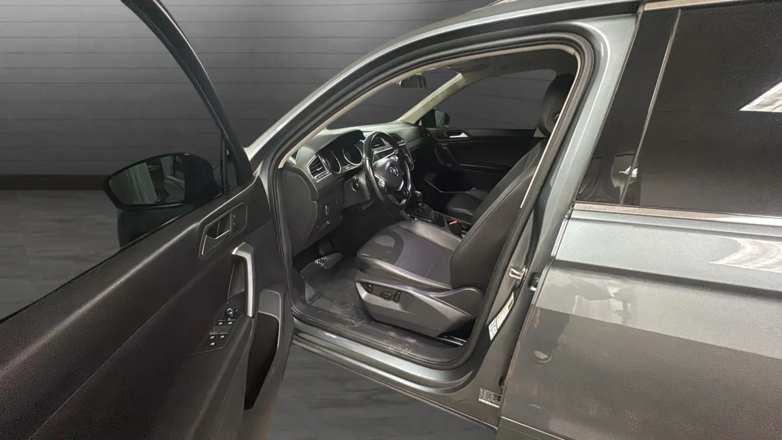 Volkswagen Tiguan photo 23