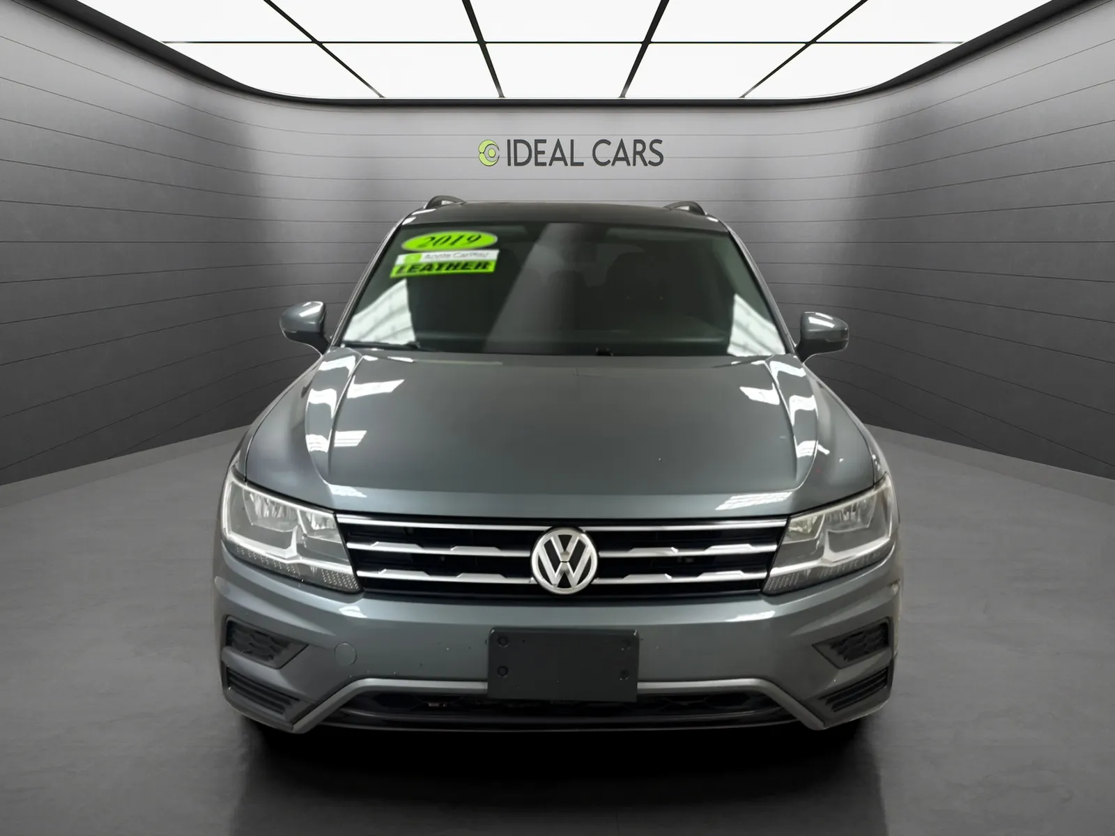 Volkswagen Tiguan photo 2