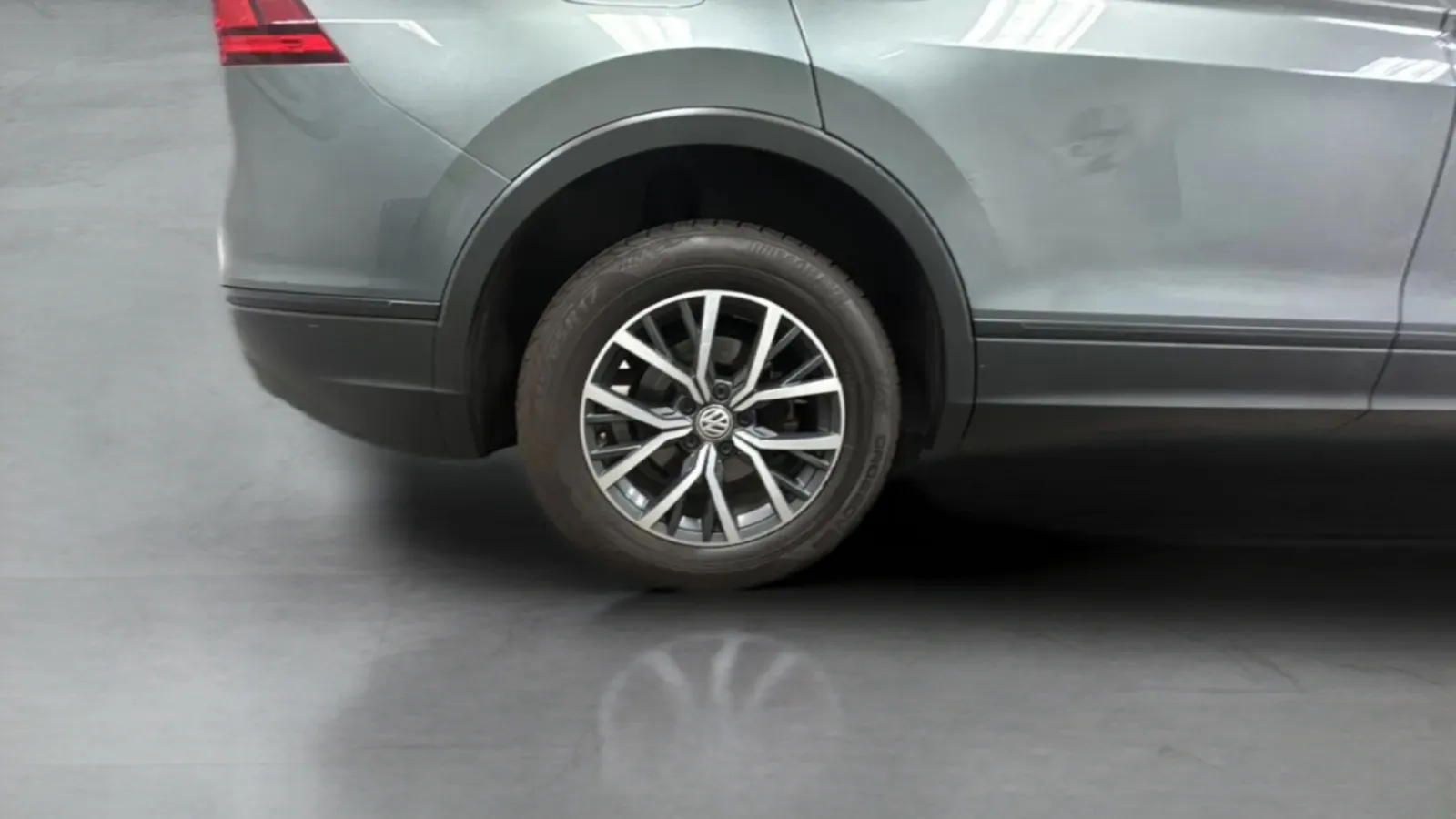 Volkswagen Tiguan photo 28