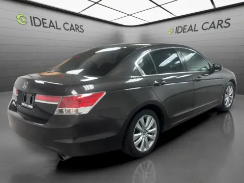 More photos of 2011 Honda Accord EX at Ideal Cars - at Crismon Rd., AZ