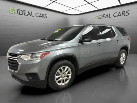 Gray 2021 Chevrolet Traverse LS for sale in Mesa, AZ