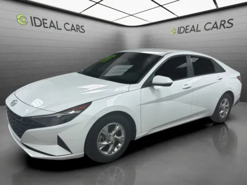 White 2022 Hyundai ELANTRA SE for sale in Mesa, AZ