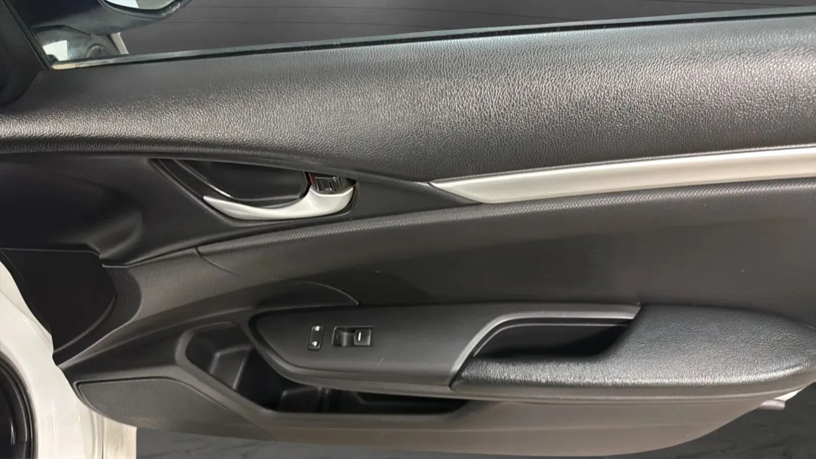 Honda Civic photo 18