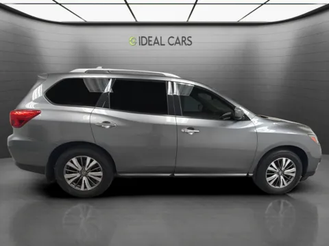 More photos of 2019 Nissan Pathfinder SV at Ideal Cars - at Crismon Rd., AZ