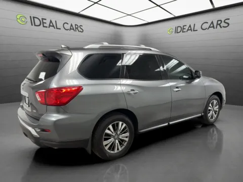 More photos of 2019 Nissan Pathfinder SV at Ideal Cars - at Crismon Rd., AZ