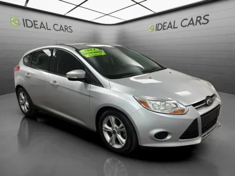 Another view of 2014 Ford Focus SE for sale in Mesa, AZ at Ideal Cars - at Crismon Rd.