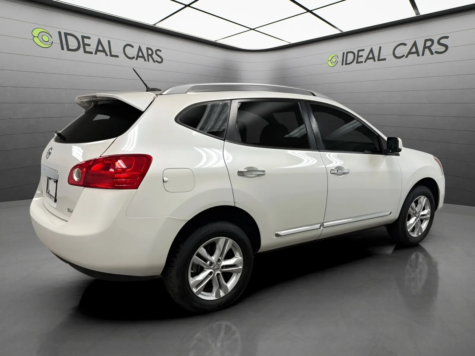 Nissan Rogue photo 5