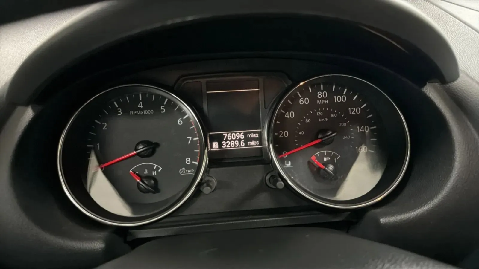 Nissan Rogue photo 11