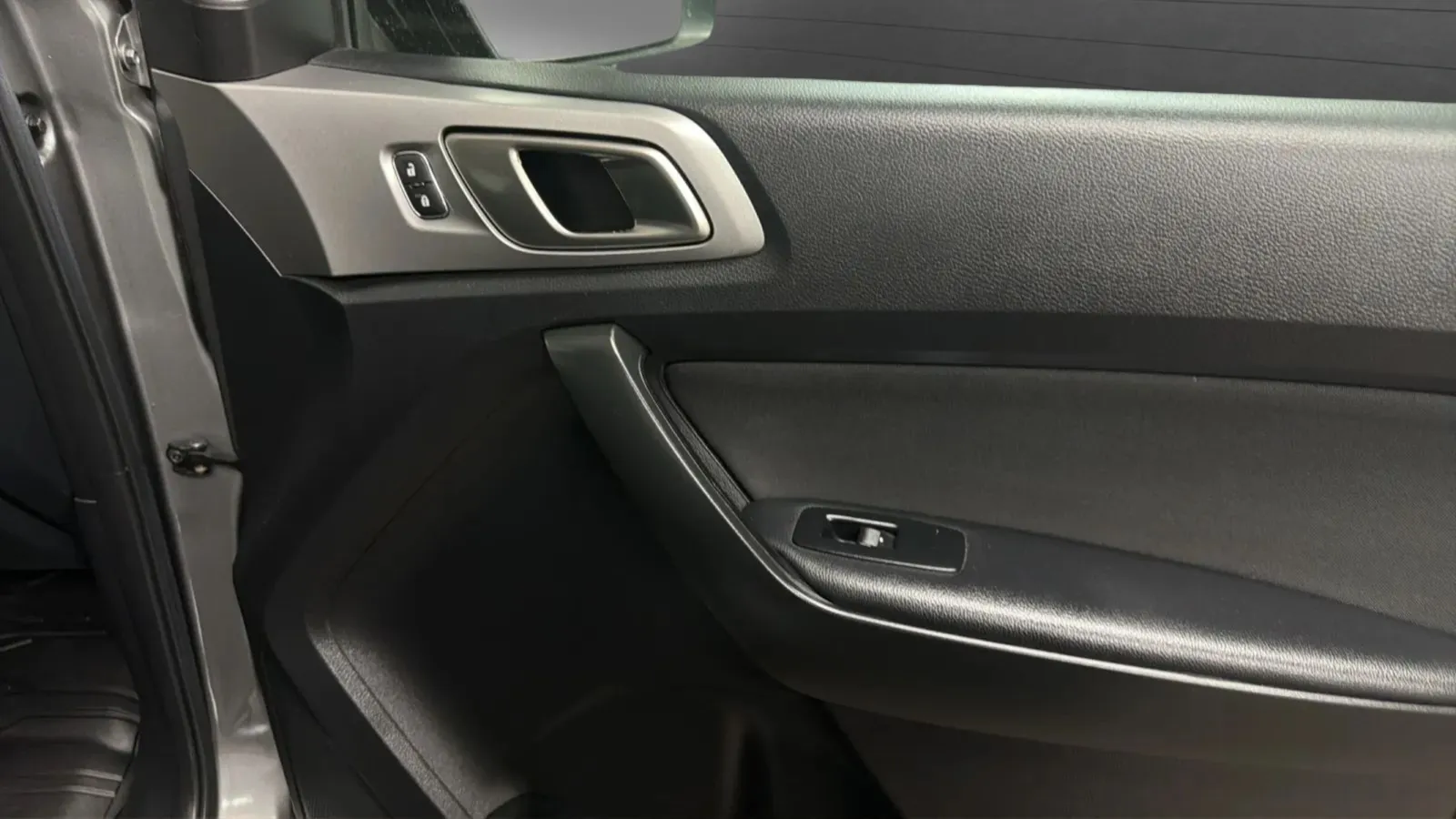Ford Ranger photo 17