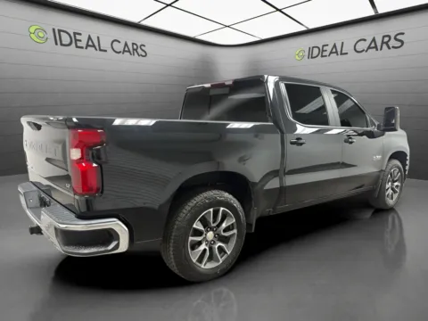 More photos of 2020 Chevrolet Silverado 1500 LT at Ideal Cars - at Crismon Rd., AZ