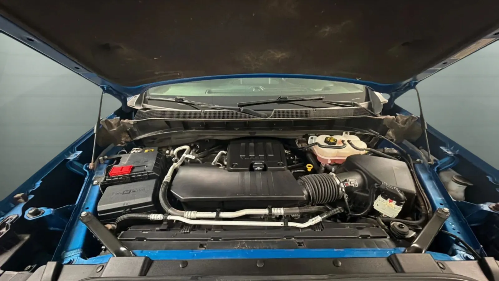 Chevrolet Silverado photo 22