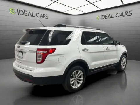 More photos of 2015 Ford Explorer XLT at Ideal Cars - at Crismon Rd., AZ