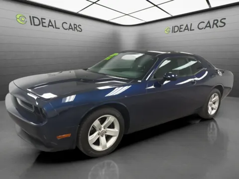 Blue 2014 Dodge Challenger SXT for sale in Mesa, AZ