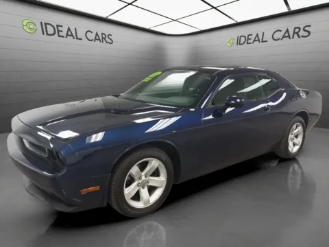 Blue 2014 Dodge Challenger SXT for sale in Mesa, AZ