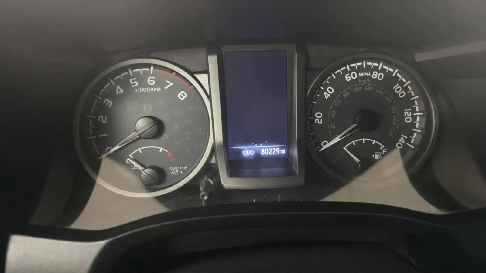 Toyota Tacoma photo 11