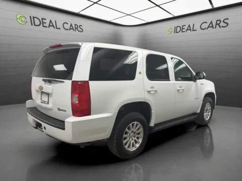 More photos of 2013 Chevrolet Tahoe Hybrid at Ideal Cars - at Crismon Rd., AZ