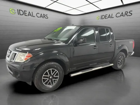 Black 2016 Nissan Frontier SV V6 for sale in Mesa, AZ