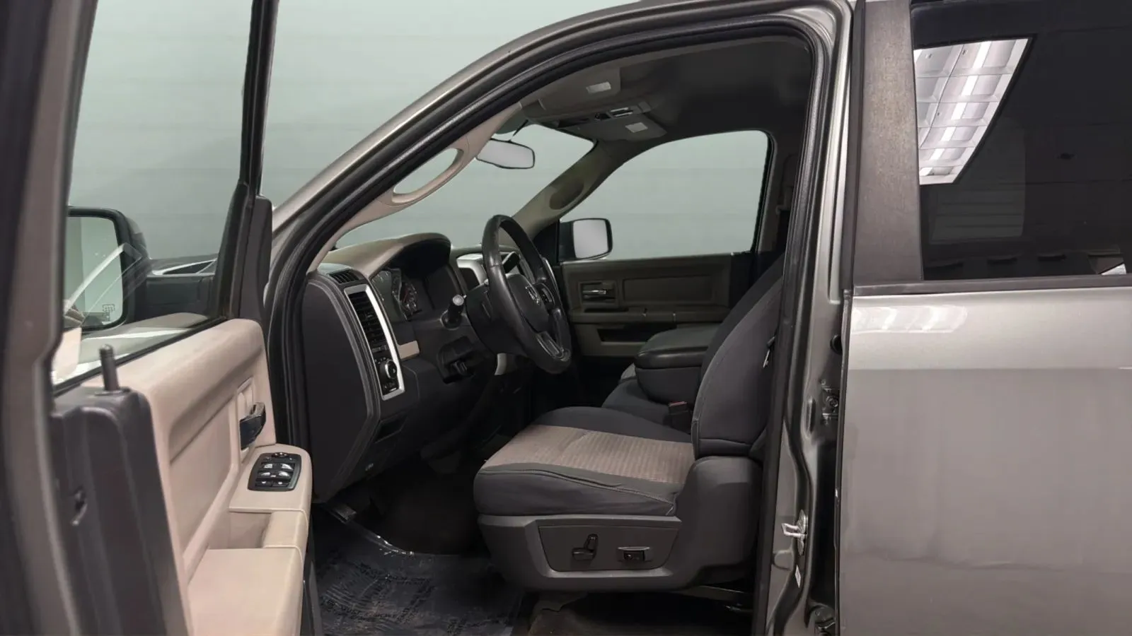 Ram 1500 photo 18