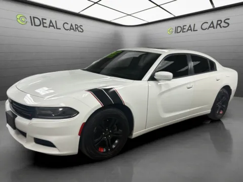 White 2019 Dodge Charger SXT for sale in Mesa, AZ