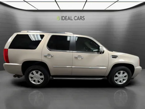 More photos of 2008 Cadillac Escalade at Ideal Cars - at Crismon Rd., AZ