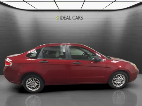 More photos of 2011 Ford Focus SE at Ideal Cars - at Crismon Rd., AZ