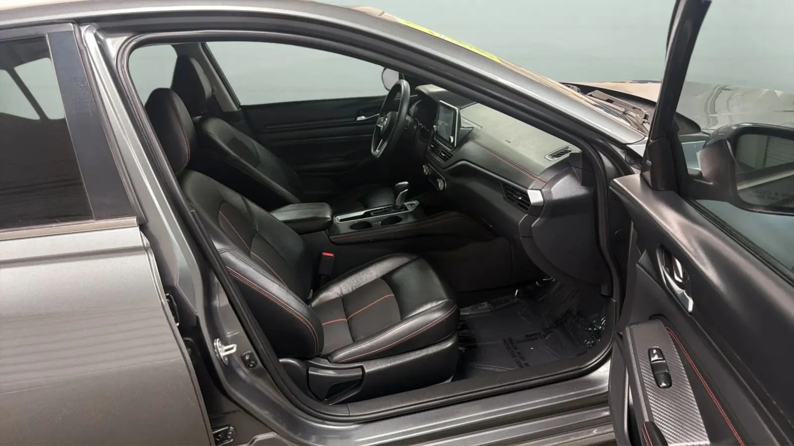 Nissan Altima photo 22