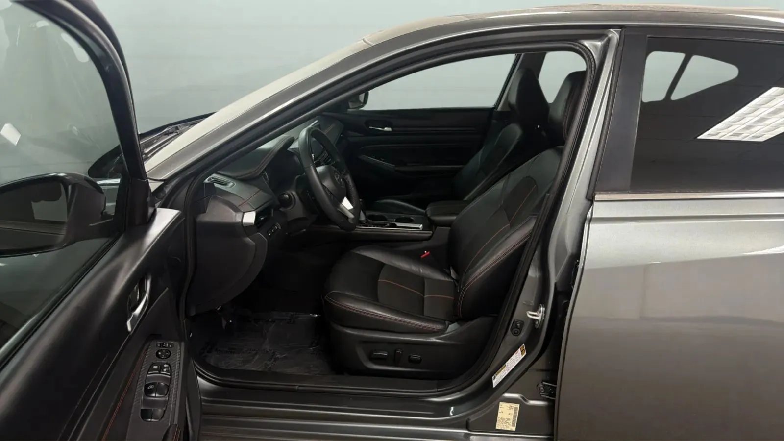 Nissan Altima photo 21