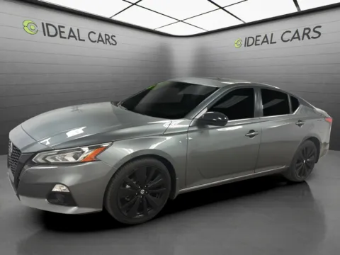 Gray 2022 Nissan Altima 2.5 SR for sale in Mesa, AZ