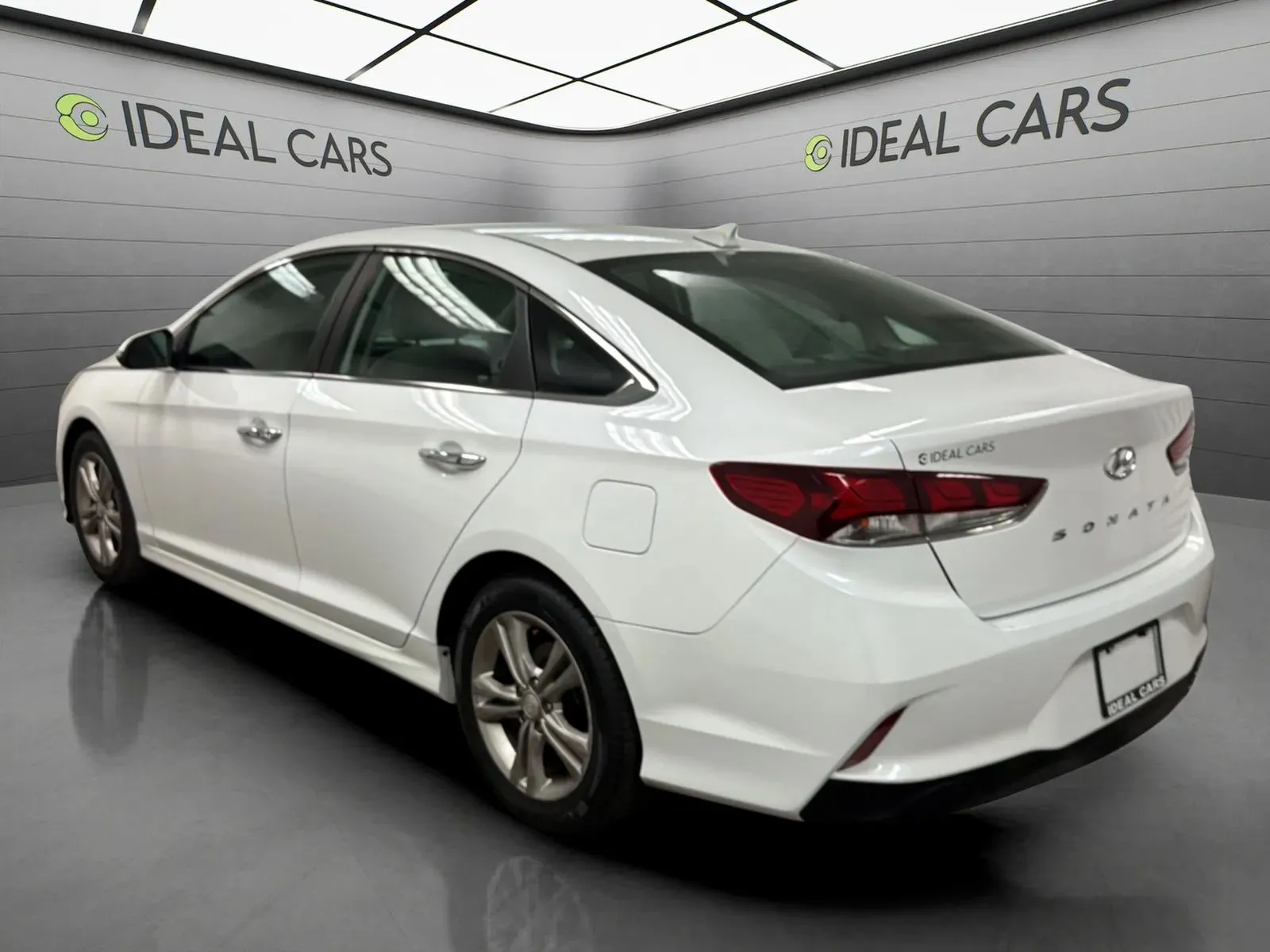 Hyundai Sonata photo 7