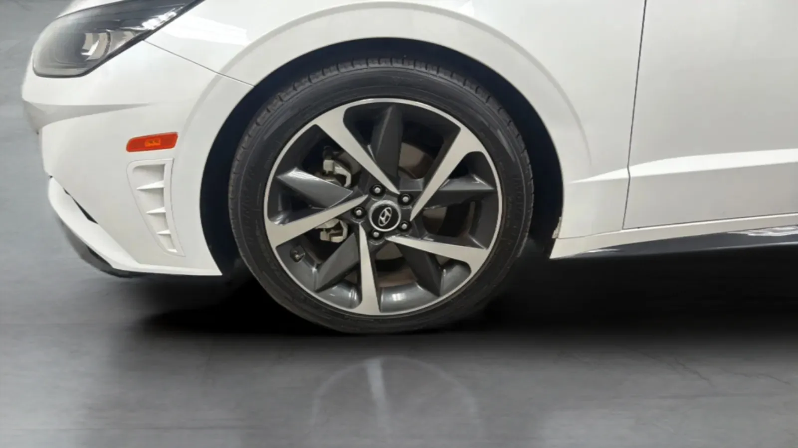 Hyundai Sonata photo 28