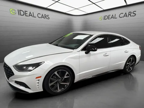 White 2021 Hyundai SONATA SEL Plus for sale in Mesa, AZ