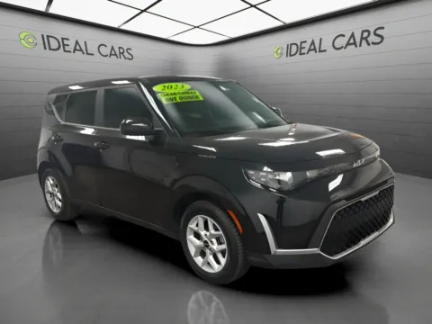 Another view of 2023 Kia Soul LX for sale in Mesa, AZ at Ideal Cars - at Crismon Rd.