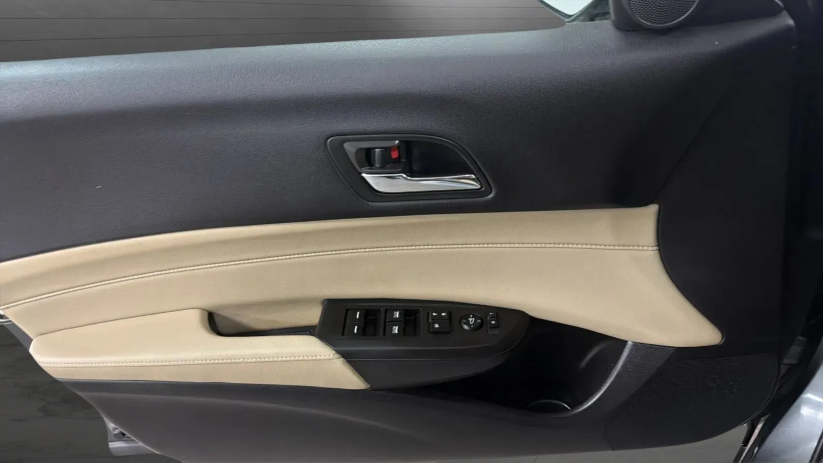 Acura ILX photo 16