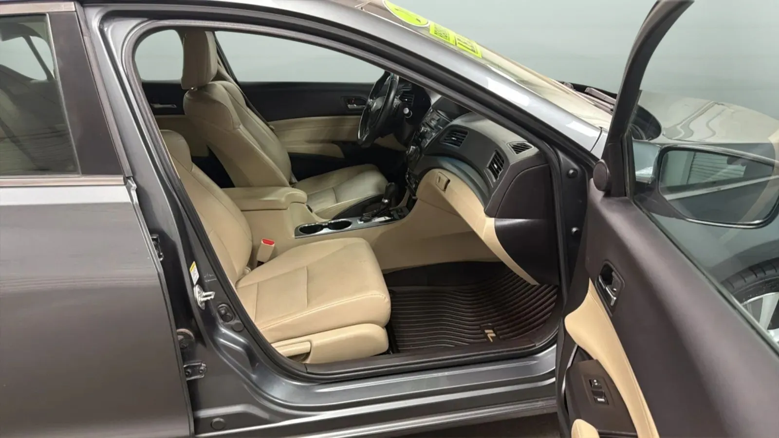 Acura ILX photo 24