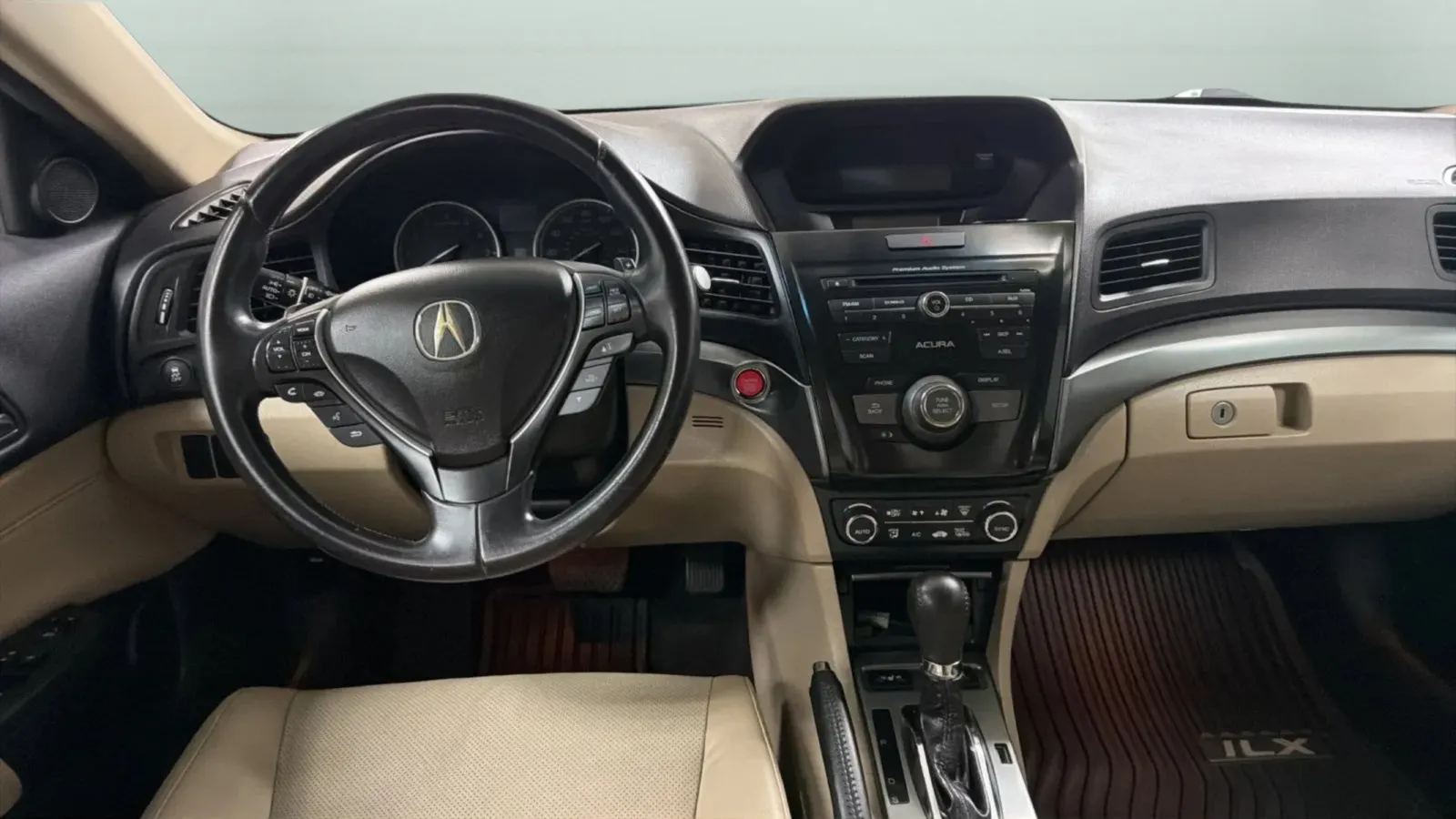 Acura ILX photo 10