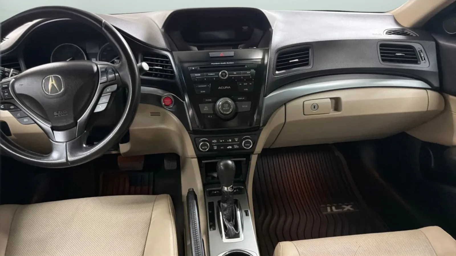 Acura ILX photo 15