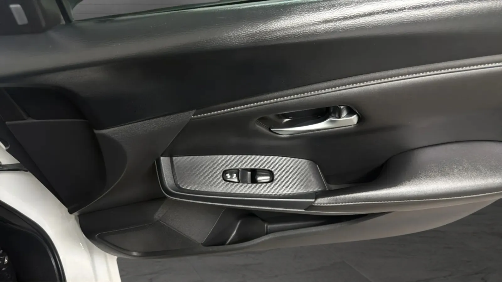 Nissan Sentra photo 18