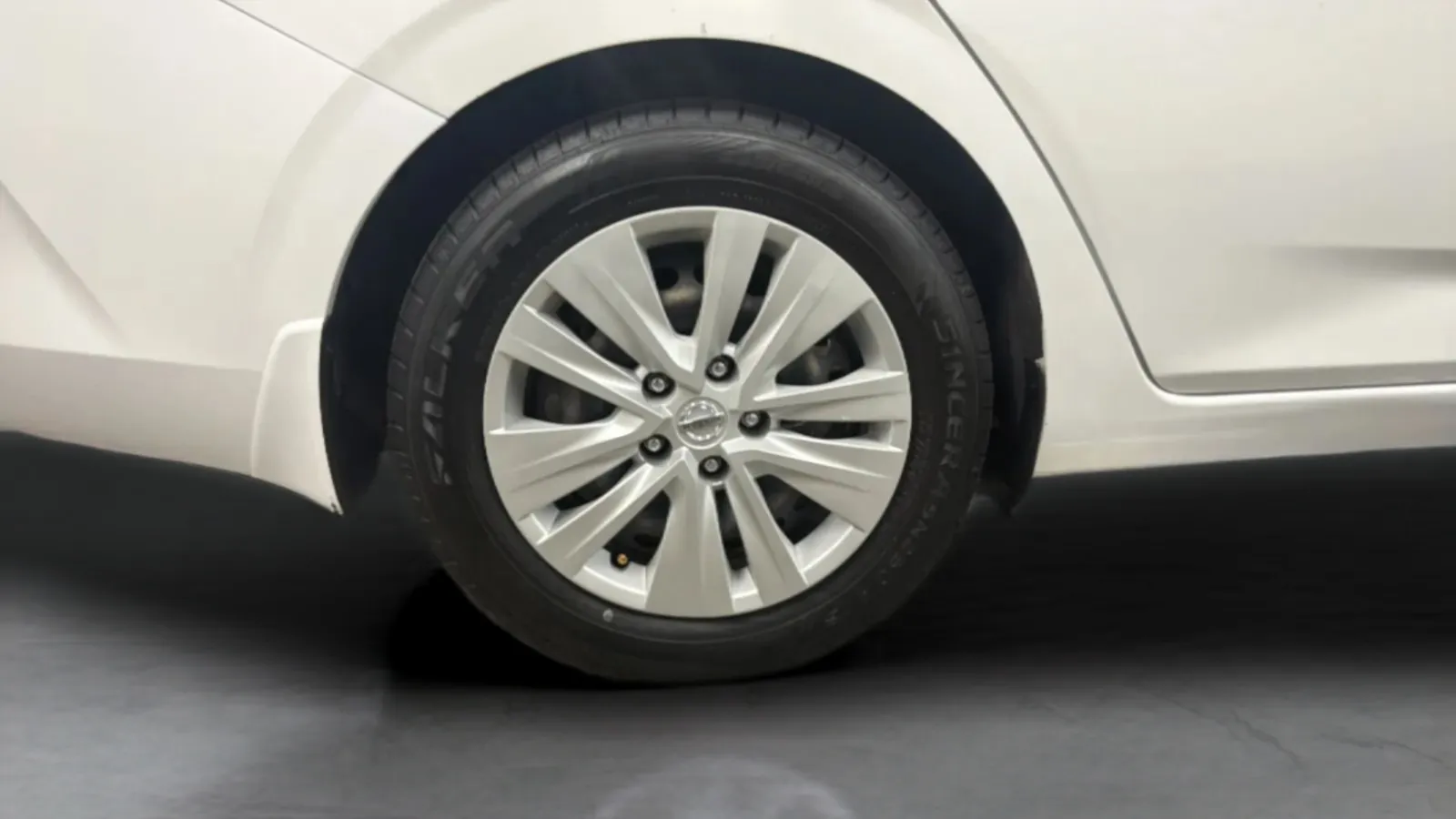 Nissan Sentra photo 27