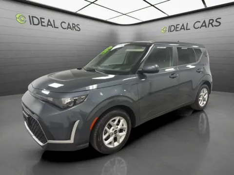 Gray 2023 Kia Soul LX for sale in Mesa, AZ