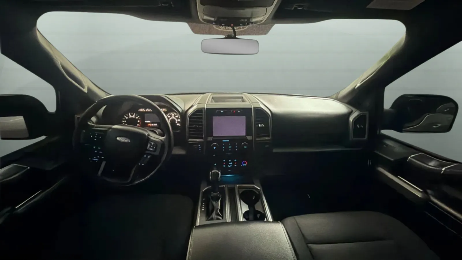 Ford F-150 photo 9