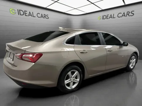 More photos of 2022 Chevrolet Malibu LT at Ideal Cars - at Crismon Rd., AZ