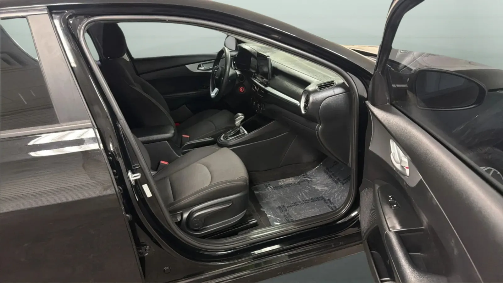 Kia Forte photo 21