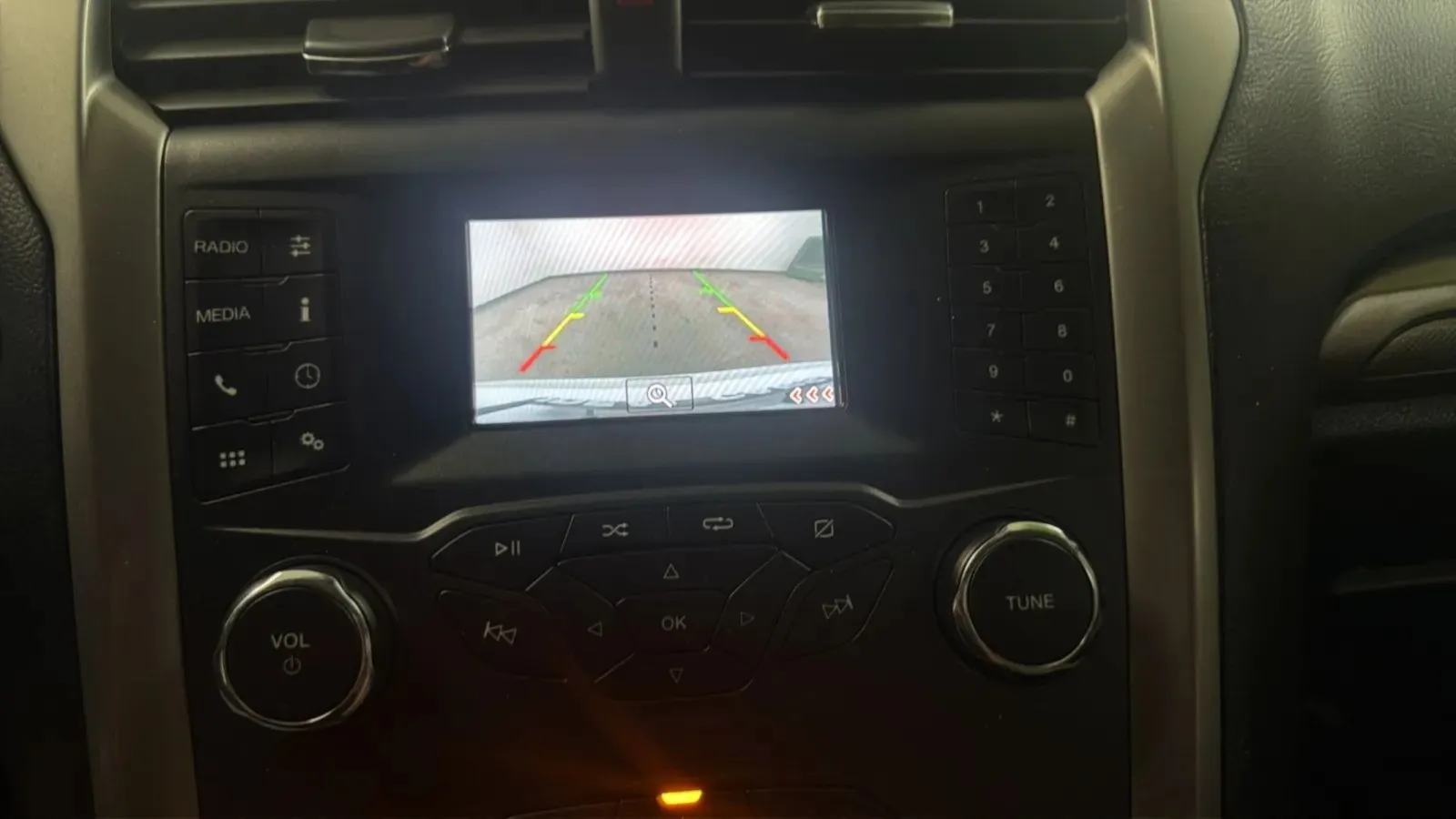 Ford Fusion photo 14