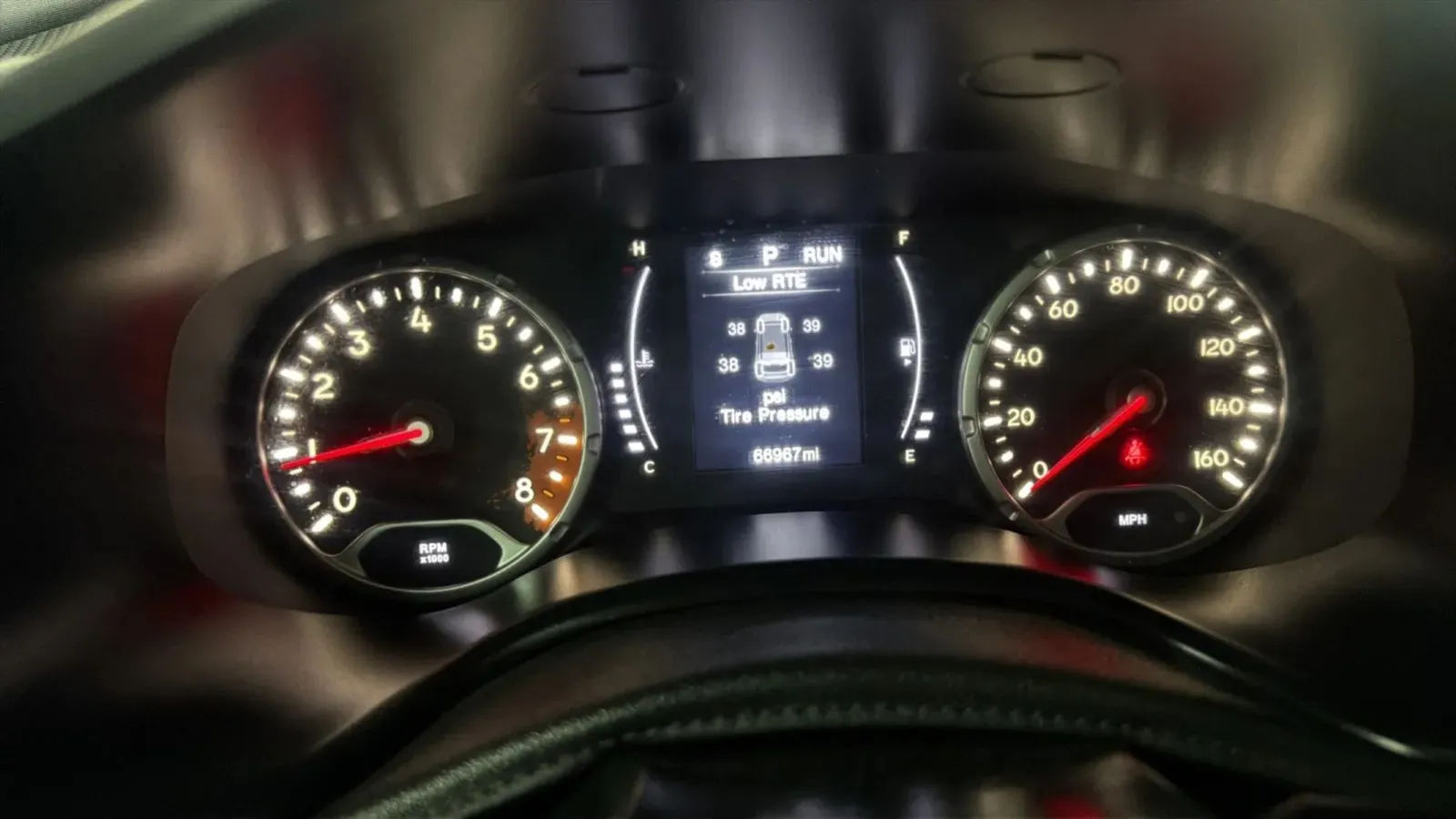 Jeep Renegade photo 12