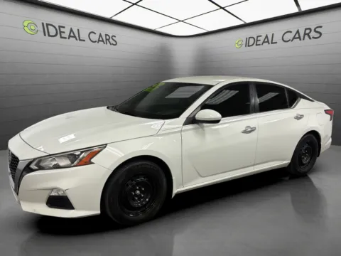 White 2020 Nissan Altima 2.5 S for sale in Mesa, AZ