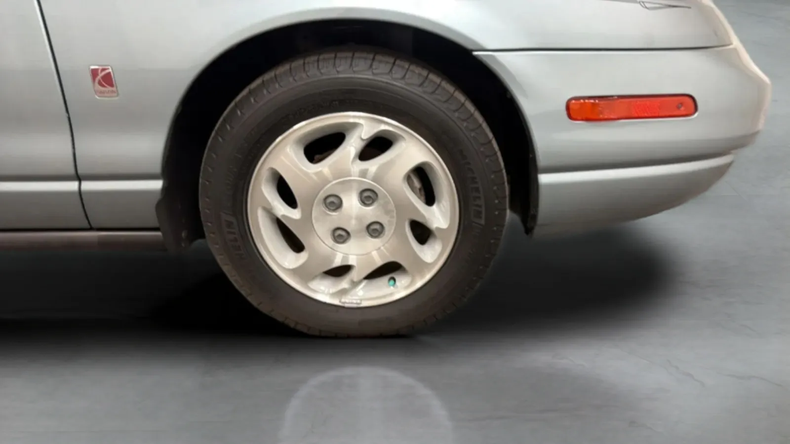 Saturn S-Series photo 24