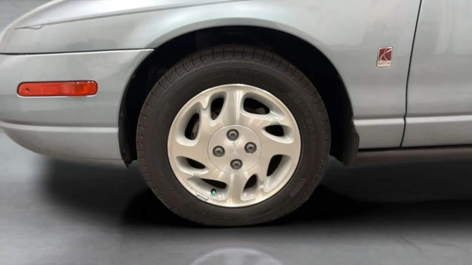 Saturn S-Series photo 27